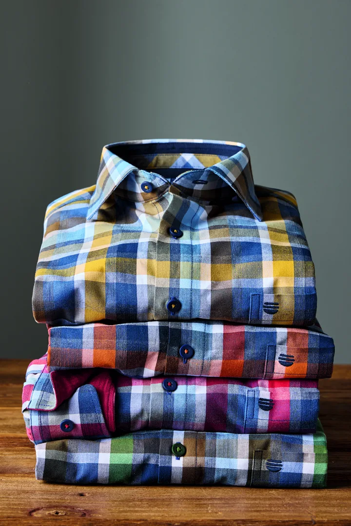 FASHION SQUAD Αποκλειστικός Αντιπρόσωπος Ελλάδας, Κύπρου REDMOND